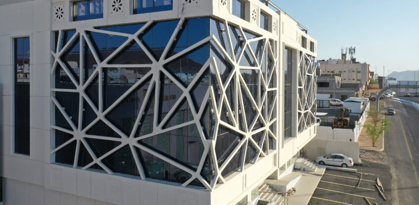 Dr. Nizar Hospital GRC & GRP